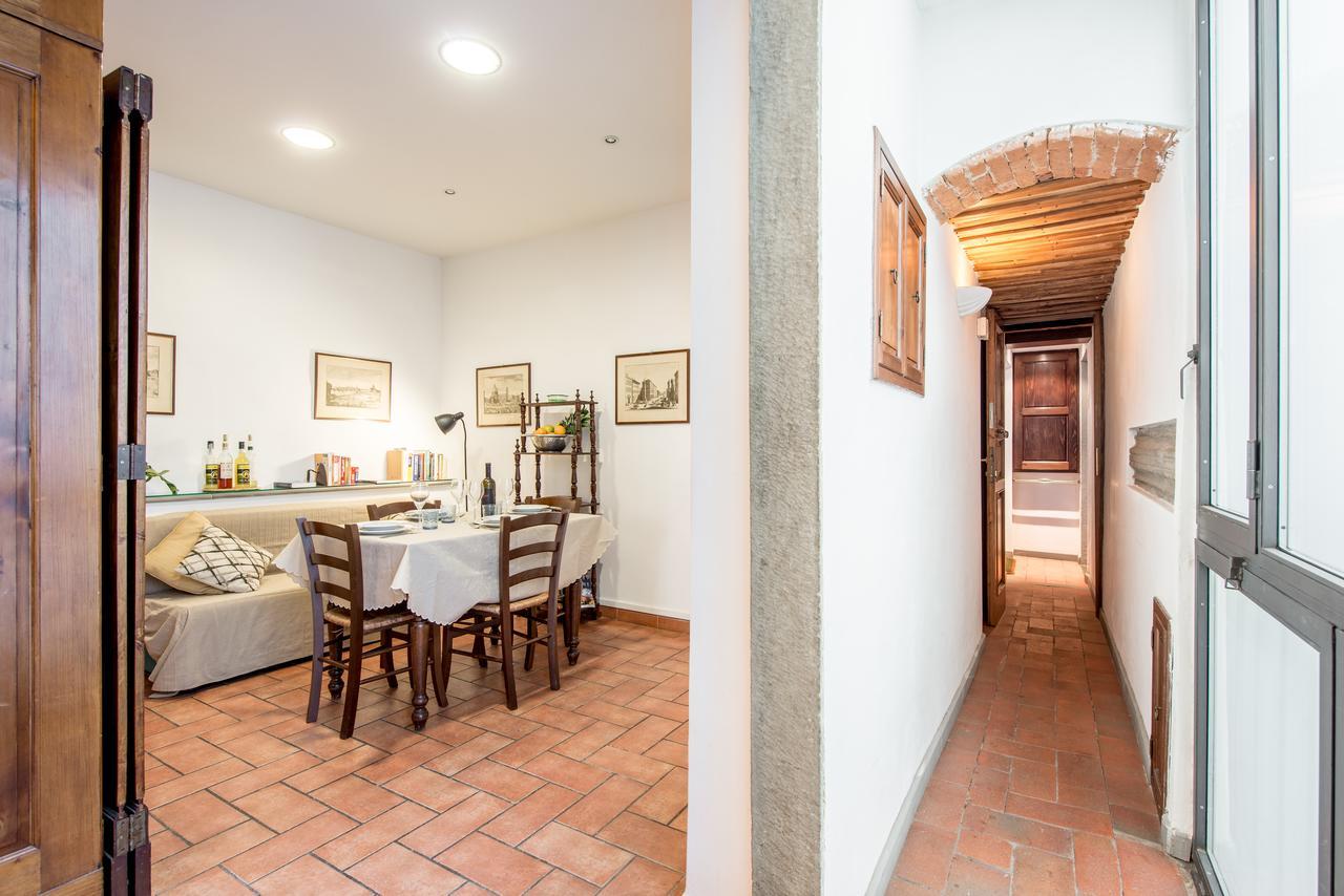 Antefissa Firenze Bagian luar foto
