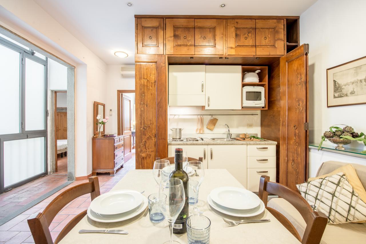 Antefissa Firenze Bagian luar foto